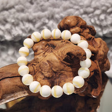 Load image into Gallery viewer, 🌿✨Good Grade Tridacna (一线砗磲) Bracelet — Pure Serenity &amp; Blessings ✨🌿
