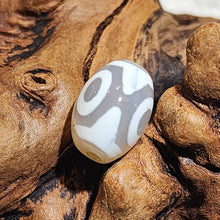 Load image into Gallery viewer, 🤍 White Agate Dzi Bead – Purity, Protection &amp; Balance
