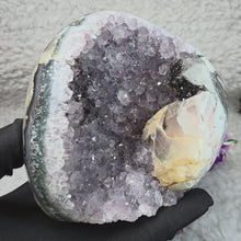 Load and play video in Gallery viewer, Polished Amethyst with Calcite &amp; Hematite Display – 抛光紫水晶共生方解石赤铁矿摆件
