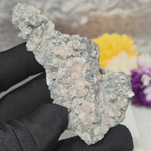 Load and play video in Gallery viewer, Amethyst with Chlorite and Calcite Specimen (Hubei, China) – 湖北紫水晶共生绿泥石与方解石矿标
