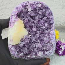 Load and play video in Gallery viewer, Polished Amethyst with Calcite Display – 抛光紫水晶共生方解石摆件
