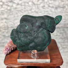 Load image into Gallery viewer, Raw Malachite Display – 原矿孔雀石摆件
