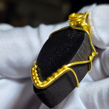 Load image into Gallery viewer, Penawar Hitam Wood Wire Wrapped Pendant / Charm – 黑金刚木绕线吊坠 / 挂件
