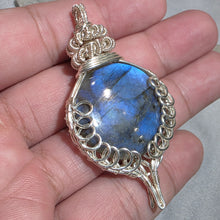 Load image into Gallery viewer, Labradorite In-House Wire Wrapped Pendant – Protection, Intuition &amp; Transformation
