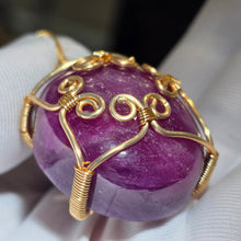 Load image into Gallery viewer, Red Ruby Wire Wrapped Pendant – 红宝石绕线吊坠
