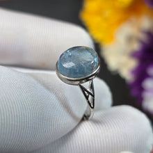Load image into Gallery viewer, Aquamarine Ring (Adjustable) – 海蓝宝可调节戒指
