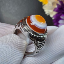 Load image into Gallery viewer, Tibetan Agate Eye Ring (Adjustable) – 西藏玛瑙天眼可调节戒指
