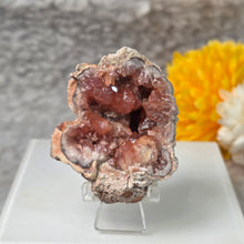 Load image into Gallery viewer, Pink Amethyst Geode Display (Argentina) – 阿根廷粉色紫水晶晶洞摆件
