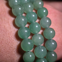 Load image into Gallery viewer, Aventurine 108 Beads Mala Necklace – 东陵玉108念珠项链
