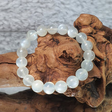 Load image into Gallery viewer, White Moonstone Bracelet – Intuition • Emotional Balance • New Beginnings
