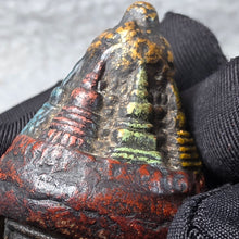 Load image into Gallery viewer, Tibetan Niangla Chaca Pendant/Display – 娘拉檫檫
