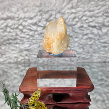 Load image into Gallery viewer, Golden Healer Quartz from Brazil – Deep Healing &amp; Energy Alignment
