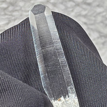 Load image into Gallery viewer, Colombian Lemurian Seed Quartz Pointer – Ancient Wisdom &amp; Soul Alignment
