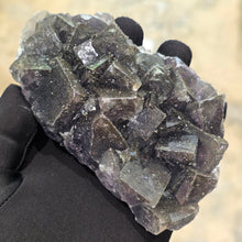 Load image into Gallery viewer, Colour-Changing Fluorite with Pyrite (Nigeria) – 尼日利亚变色萤石共生黄铁矿
