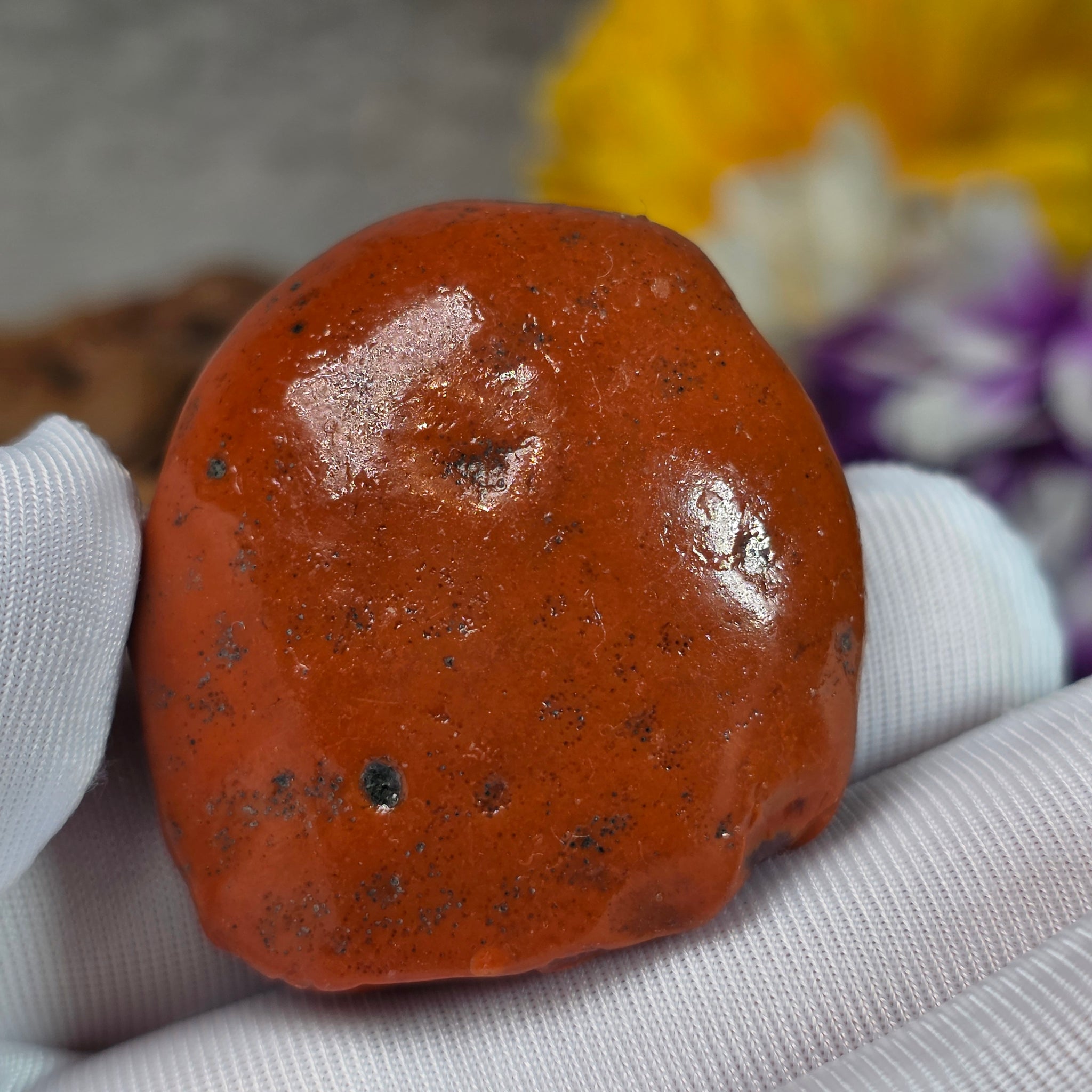 オレンジ瑪瑙　巨大原石　778g Raw Nanhong Agate – 天然南红玛瑙原石 – Living Gems SG