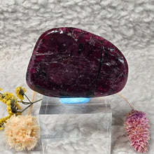 Load image into Gallery viewer, Rhodolite Garnet Slice – Vitality &amp; Heart Energy
