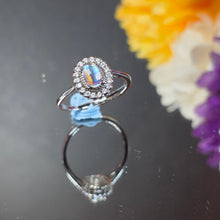 Load image into Gallery viewer, Top Grade Moonstone Ring (Adjustable) – 顶级月光石可调节戒指
