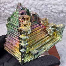 Load image into Gallery viewer, Bismuth Crystal Display – 碲铋晶体金属结晶摆件
