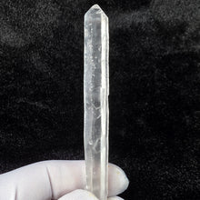 Load image into Gallery viewer, Laser Quartz Crystal Wand (Brazil) – 激光水晶能量棒
