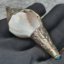 Load image into Gallery viewer, 🐚 Tibetan Conch Shell (Sacred Dharma Conch)
