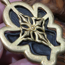 Load image into Gallery viewer, Tibetan Garuda Pendant – 西藏天铁大鹏鸟吊坠
