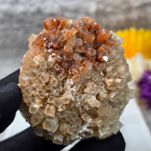 Load image into Gallery viewer, Aragonite Specimen (Bulgaria) – 保加利亚霰石矿标
