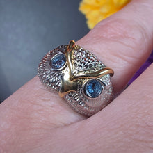 Load image into Gallery viewer, London Blue Topaz Ring (Adjustable) – 倫敦藍托帕石可調節戒指
