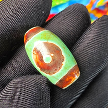 Load image into Gallery viewer, Heaven &amp; Earth Dzi Bead – 天地天珠
