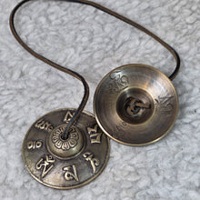 Load image into Gallery viewer, Om Mani Padme Hum Tibetan Tingsha Cymbals (Carvings) – Traditional Meditation Bells – 六字真言雕刻藏式丁夏法铃
