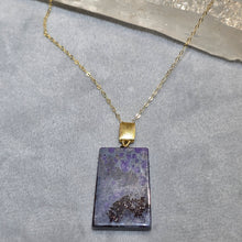 Load image into Gallery viewer, Sugilite Pendant with Chain (South Africa) – 南非舒俱来吊坠配链

