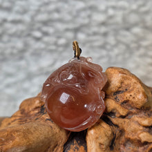 Load image into Gallery viewer, Red Rabbit Hair Quartz Carving Pendant – 红兔毛水晶雕刻吊坠
