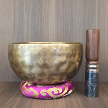Load image into Gallery viewer, Full Moon Brass Singing Bowl – 满月黄铜颂钵

