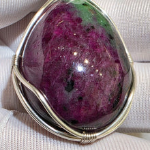 Load image into Gallery viewer, Ruby Zoisite Wire Wrapped Pendant – 红绿宝绕线吊坠
