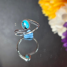 Load image into Gallery viewer, Hubei Turquoise Ring (Adjustable) – 湖北绿松石可调节戒指

