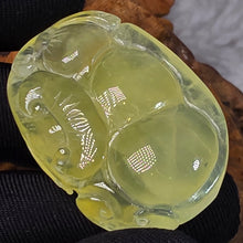 Load image into Gallery viewer, Yellow Prehnite Pendant with Carvings – 黄葡萄石雕刻吊坠
