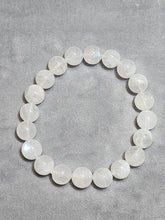 Load image into Gallery viewer, Moonstone Bracelet
