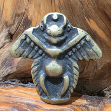 Load image into Gallery viewer, Tibetan Brass Garuda Pendant – 西藏黄铜大鹏鸟吊坠
