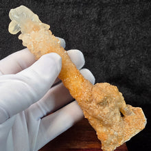 Load image into Gallery viewer, Cave Calcite Stalactite Display – 钟乳石方解石摆件
