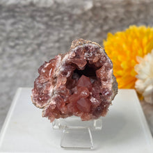 Load image into Gallery viewer, Pink Amethyst Geode Display (Argentina) – 阿根廷粉色紫水晶晶洞摆件
