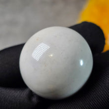 Load image into Gallery viewer, Natural Thai Dragon Palace Relic Cave Pearl (Unpolished) – 泰国金刚舍利
