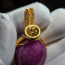 Load image into Gallery viewer, Red Ruby Wire Wrapped Pendant – 红宝石绕线吊坠
