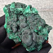 Load image into Gallery viewer, Raw Malachite Display – 原矿孔雀石摆件
