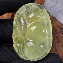 Load image into Gallery viewer, Yellow Prehnite Pendant with Carvings – 黄葡萄石雕刻吊坠
