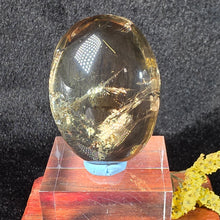 Load image into Gallery viewer, Citrine Palm Stone – 黄水晶
