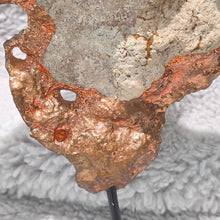 Load image into Gallery viewer, Rose Amethyst Slab – Gentle Calm, Heart Energy &amp; Natural Beauty
