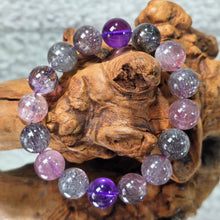 Load image into Gallery viewer, Premium Grade Super 7 Crystal Bracelet – 高品质超七水晶手链
