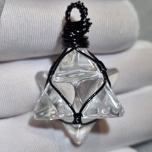 Load image into Gallery viewer, Clear Quartz Merkaba Wire Wrapped Pendant – 白水晶梅尔卡巴绕线吊坠
