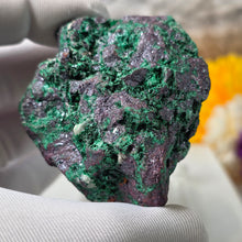 Load image into Gallery viewer, Raw Copper, Cuprite, Malachite &amp; Calcite (Namibia) – 纳米比亚天然原生铜、赤铜矿、孔雀石与方解石共生矿标本
