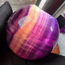 Load image into Gallery viewer, Fluorite Sphere – 萤石圆球摆件
