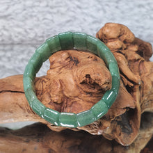Load image into Gallery viewer, Green Aventurine Bracelet – Luck • Opportunity • Emotional Balance
